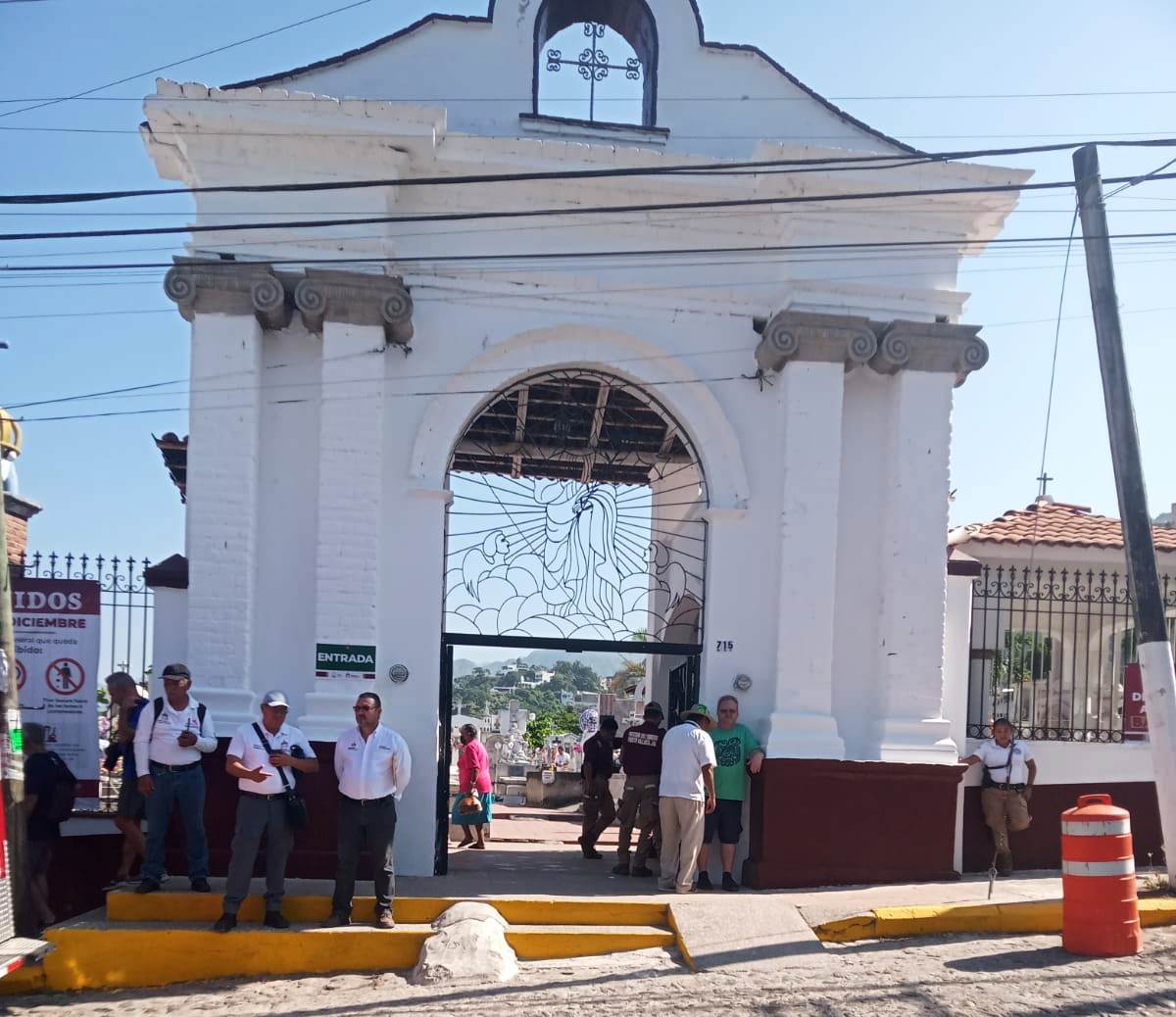 Listo El Operativo En Panteones Por D A De Muertos